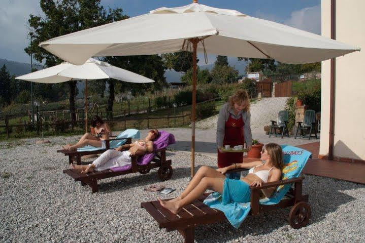 Agriturismo Le Vigne Villa Montale  Екстериор снимка