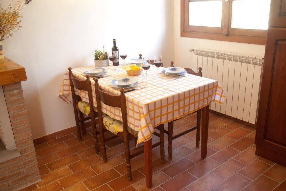 Agriturismo Le Vigne Villa Montale  Екстериор снимка